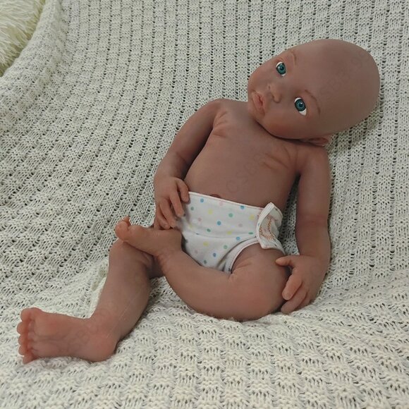 45cm Full Body Platinum Silicone Reborn Baby Dolls Open Eyes Newborn Girl Doll - Picture 4 of 16